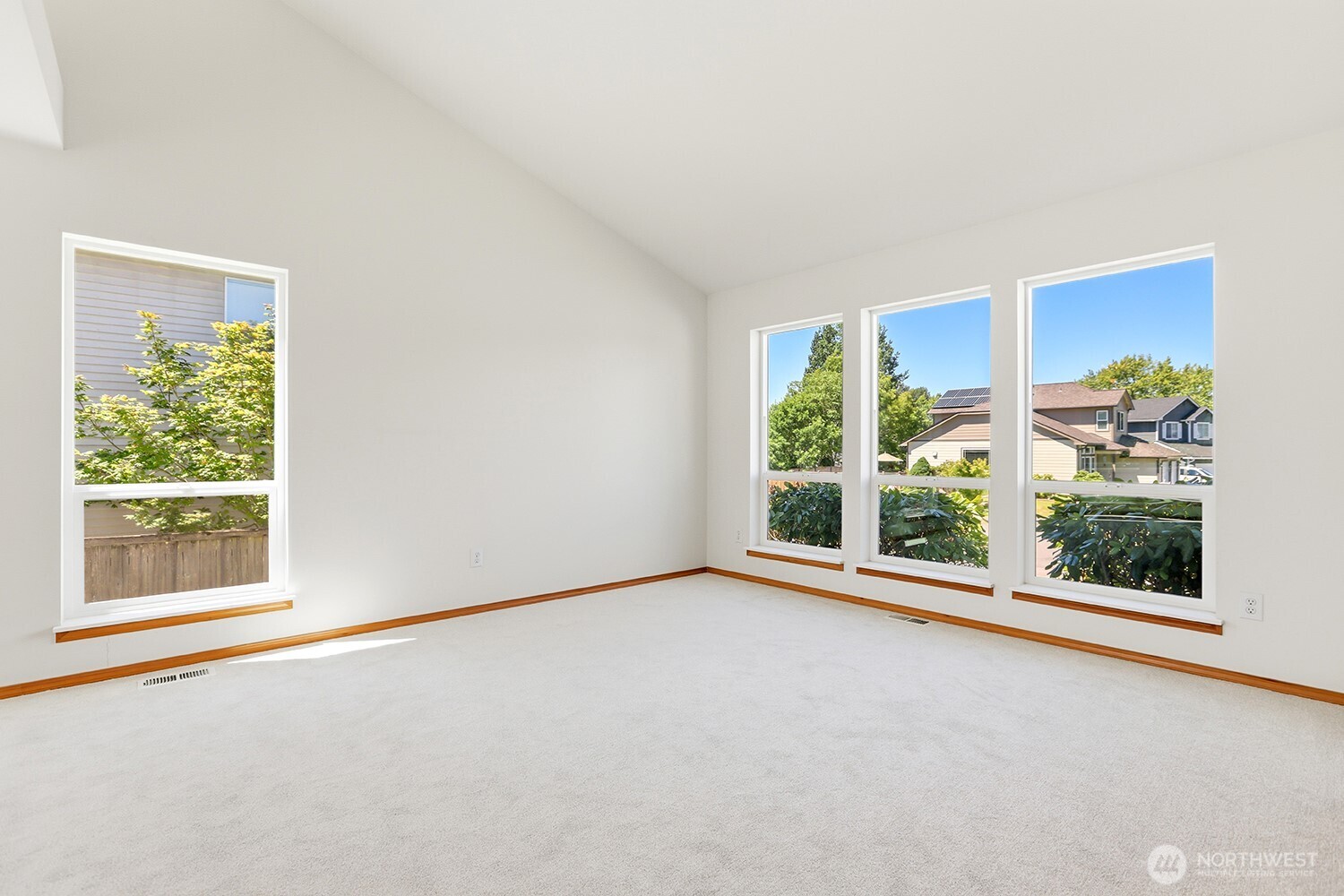 6525 56th Drive NE