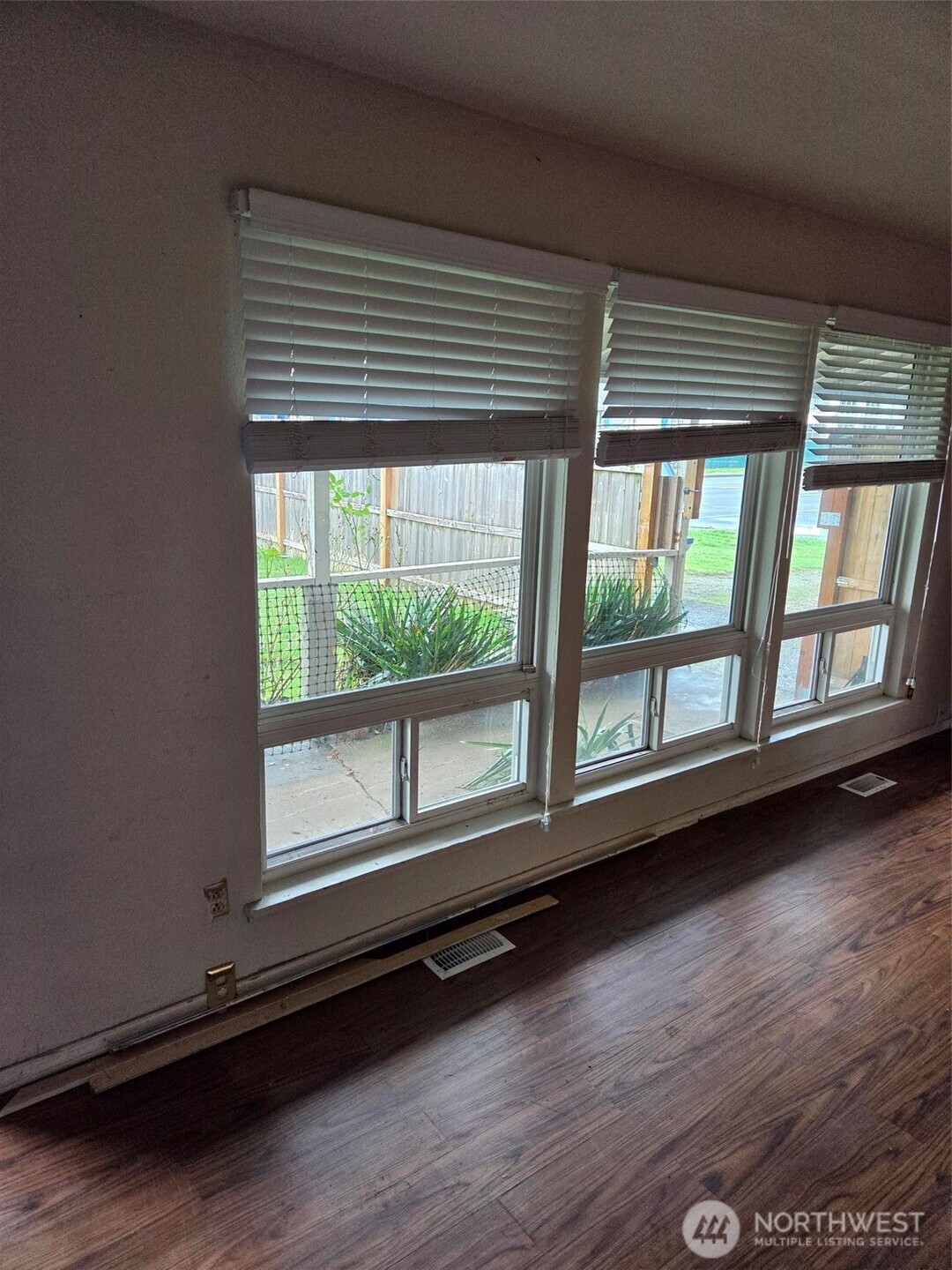 12001 Spanaway Loop RD S