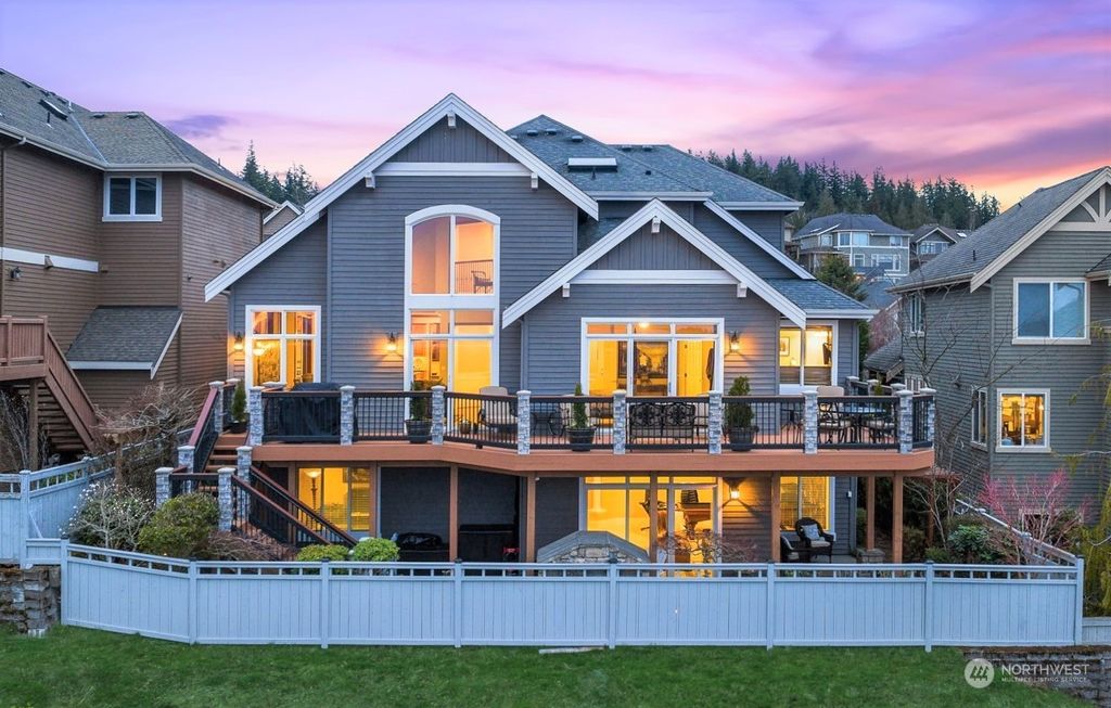 Photo of 2600 NE Daphne Street, Issaquah, WA 98029 (MLS # 2043251)
