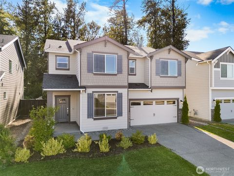Photo of 17350 129th Avenue E, Puyallup, WA 98374 (MLS # 2408547)