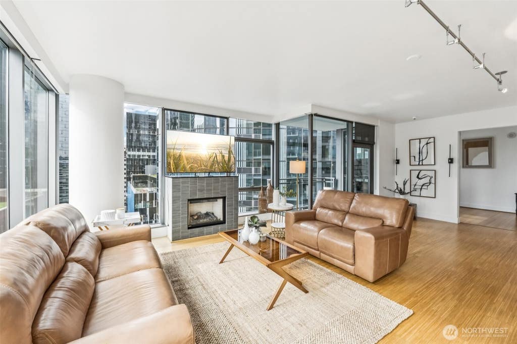 Photo of 820 Blanchard Street #1507, Seattle, WA 98121 (MLS # 2572617)