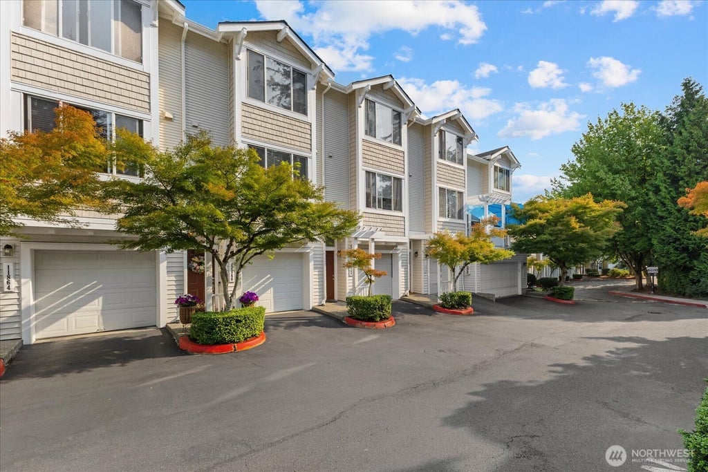 Photo of 11866 NE 162nd Lane, Bothell, WA 98011 (MLS # 2573421)