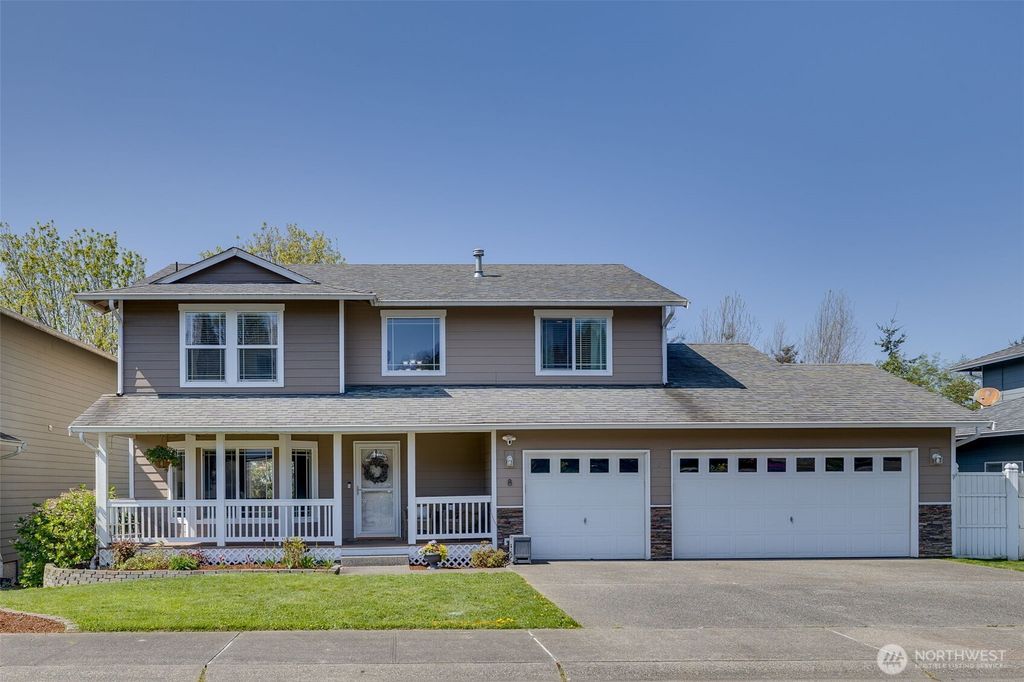 Photo of 8 79th Drive SE, Lake Stevens, WA 98258 (MLS # 2359093)