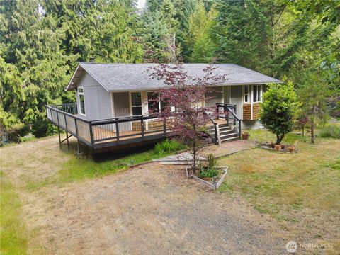 Photo of 11422 Leschi Circle, Anderson Island, WA 98303 (MLS # 2397461)