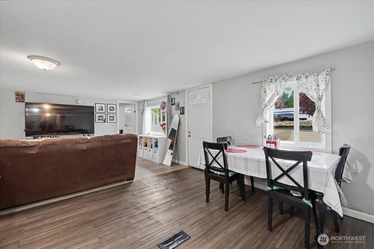 7404 187th Street Ct E 43