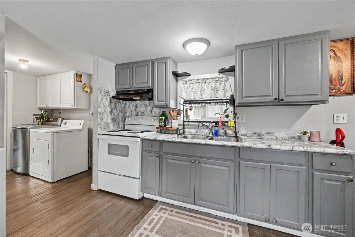 7404 187th Street Ct E 43