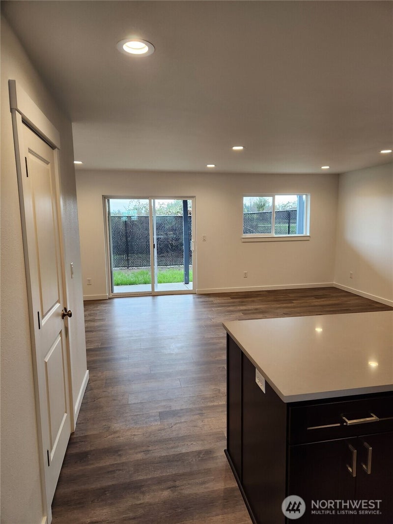 1012 Peach Road A & B