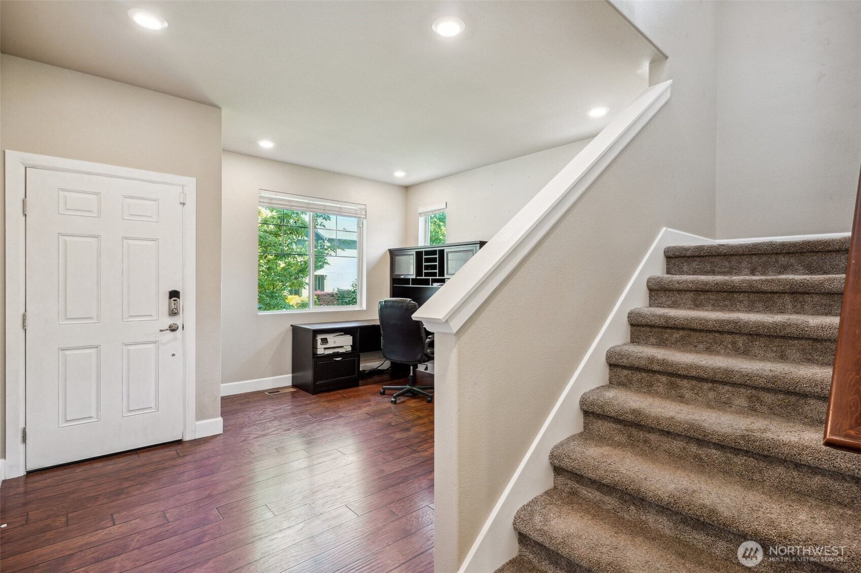 2006 186th Street Ct E