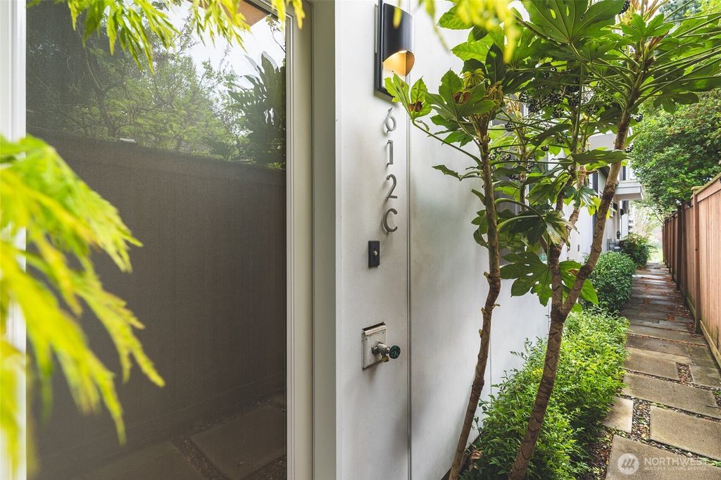 Photo of 612 N 45th Street #C, Seattle, WA 98103 (MLS # 2508787)