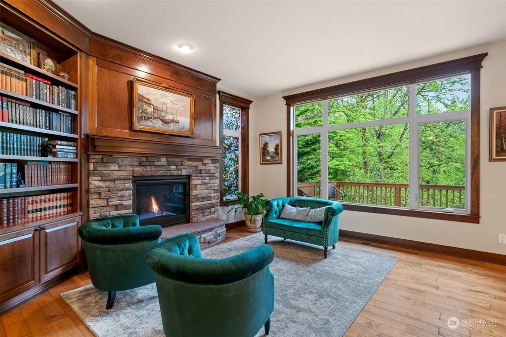 Photo of 2354 NW Harmony Way, Issaquah, WA 98027 (MLS # 2051766)