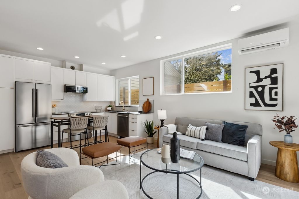 Photo of 7719 45th Avenue NE, Seattle, WA 98115 (MLS # 2232853)