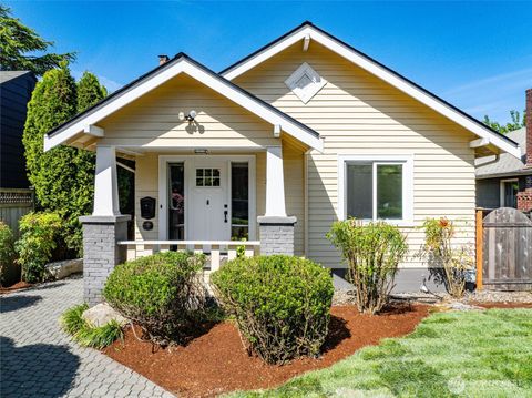 Photo of 3033 44th Avenue SW, Seattle, WA 98116 (MLS # 2519834)