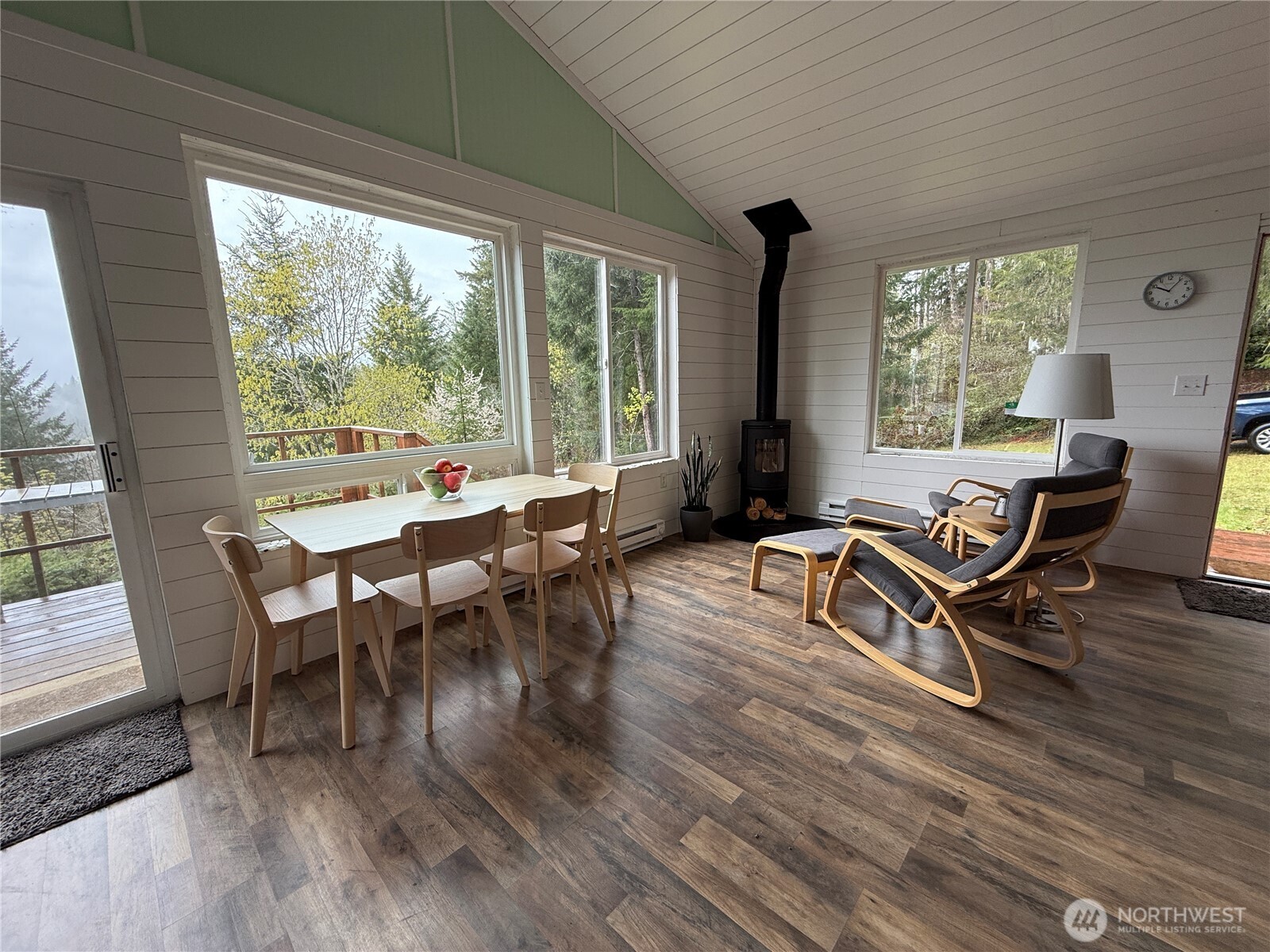 251 NE Yew Tree Lane