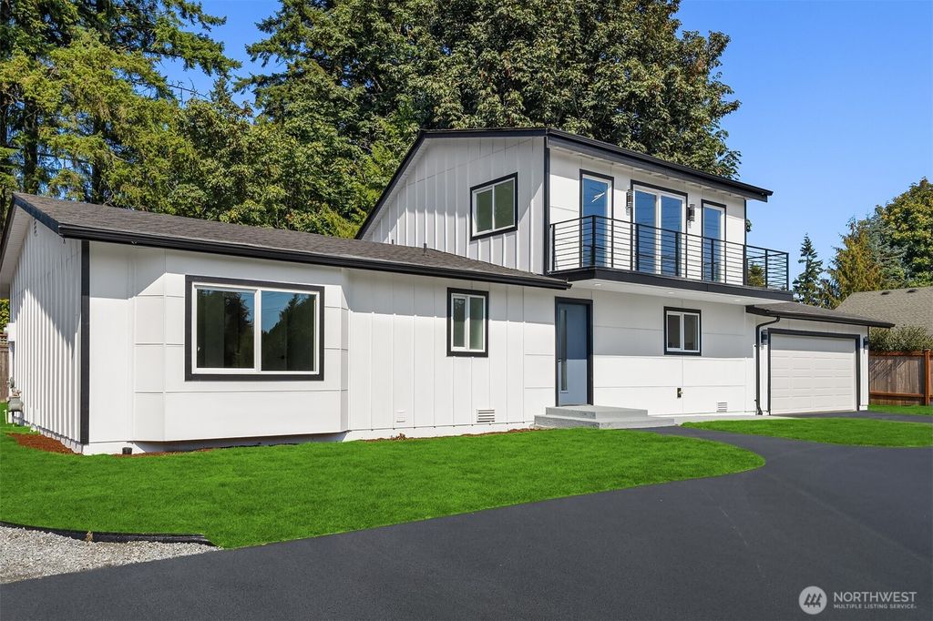 Photo of 22841 32nd Avenue W, Brier, WA 98036 (MLS # 2432617)