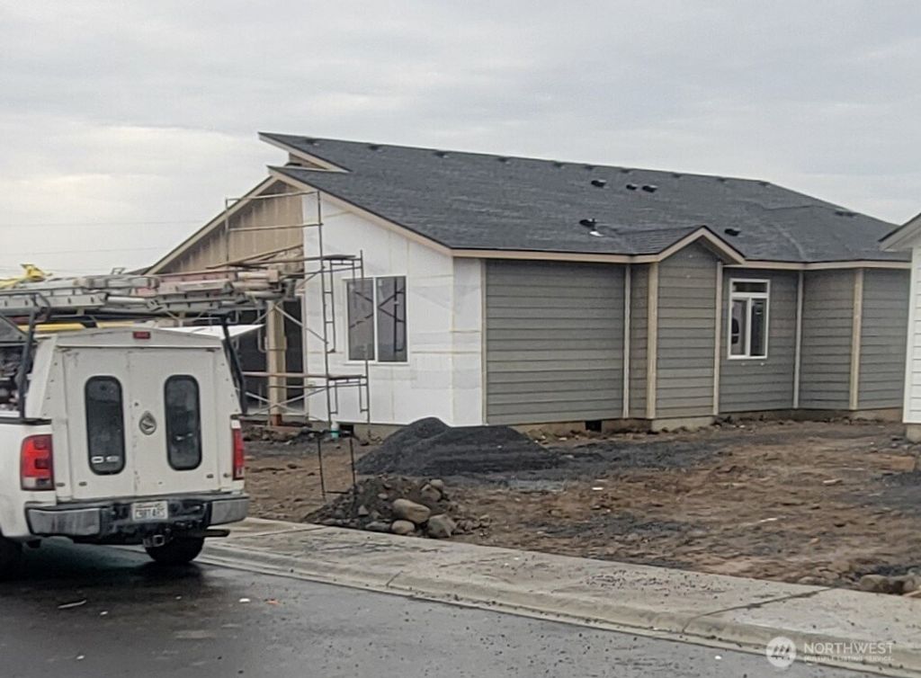 Photo of 1170 8th Avenue NE, Ephrata, WA 98823 (MLS # 2458606)