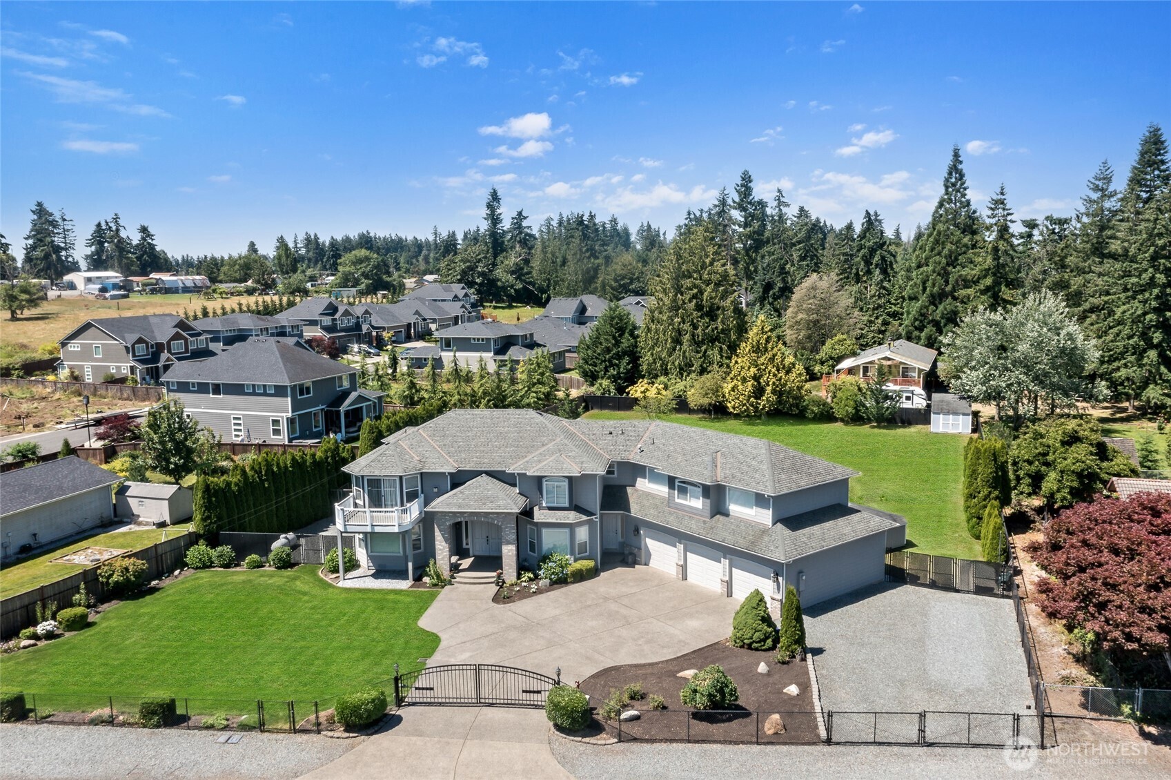 4024 E Caldwell