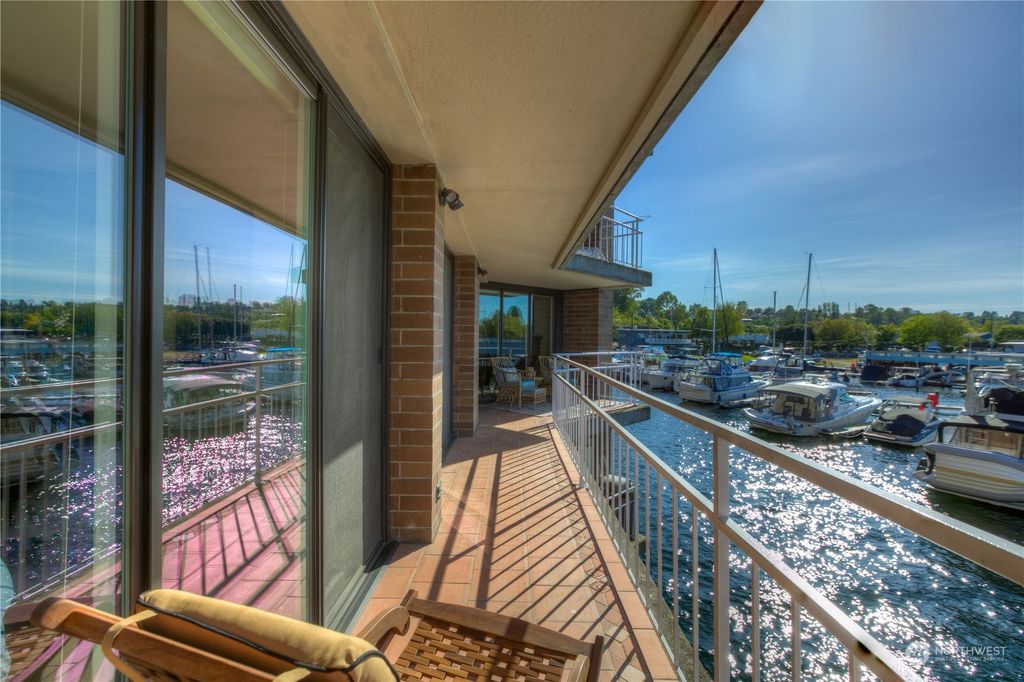 Photo of 9500 Rainier Avenue S #207, Seattle, WA 98118 (MLS # 2308071)