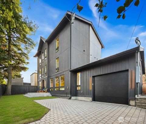 Photo of 7358 33rd Avenue NE, Seattle, WA 98115 (MLS # 2472185)