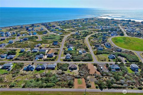1339 E Ocean Shores Boulevard SW Ocean Shores WA 98569
