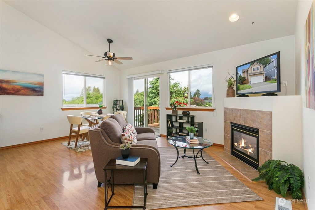 Photo of 8319 6th Place SE, Lake Stevens, WA 98258 (MLS # 2243901)