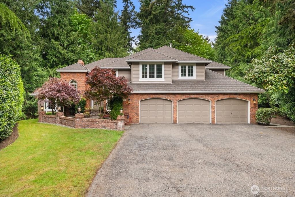 Photo of 21310 NE 101st Court, Redmond, WA 98053 (MLS # 2518896)