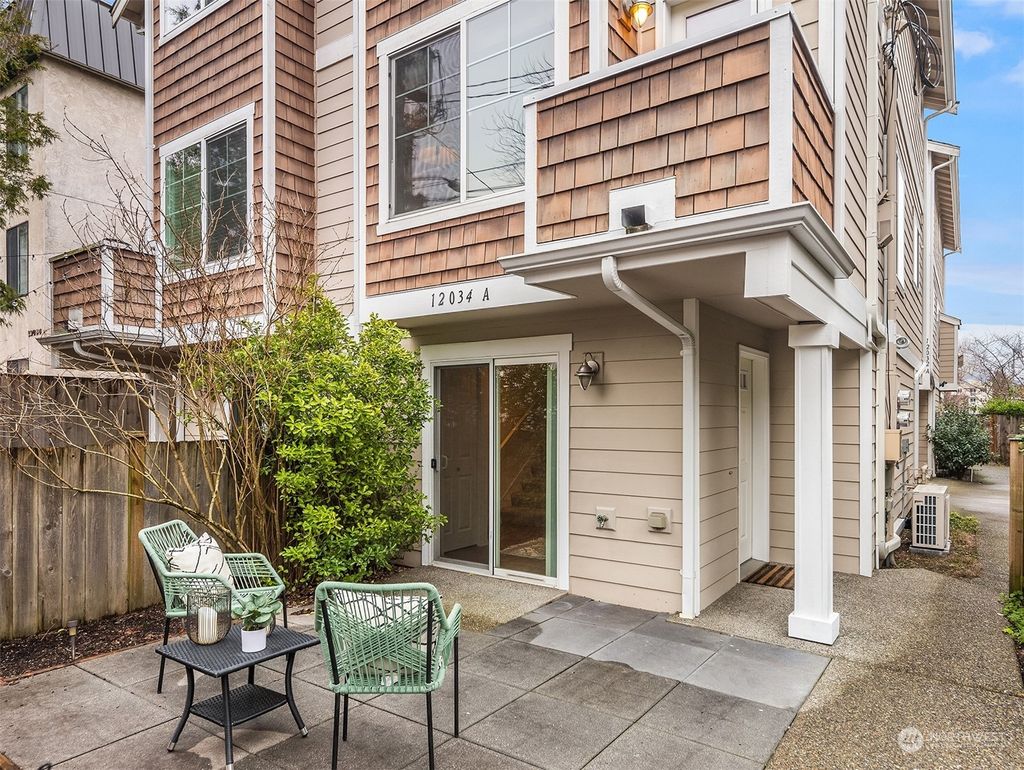 Photo of 12034 28th Avenue NE #A, Seattle, WA 98125 (MLS # 2027051)