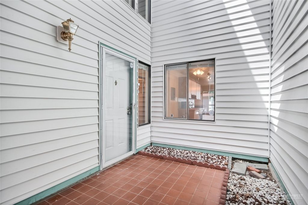 Photo of 1833 SW 318th Place #20D, Federal Way, WA 98023 (MLS # 2068633)