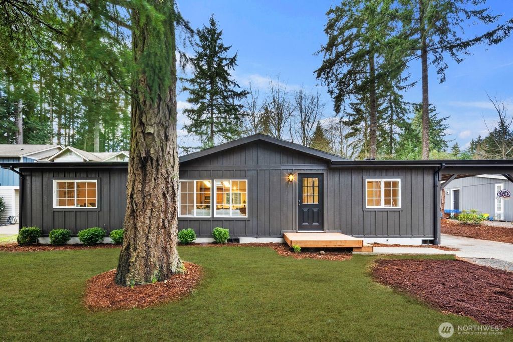 Photo of 1810 193rd Avenue SW, Lakebay, WA 98349 (MLS # 2485725)