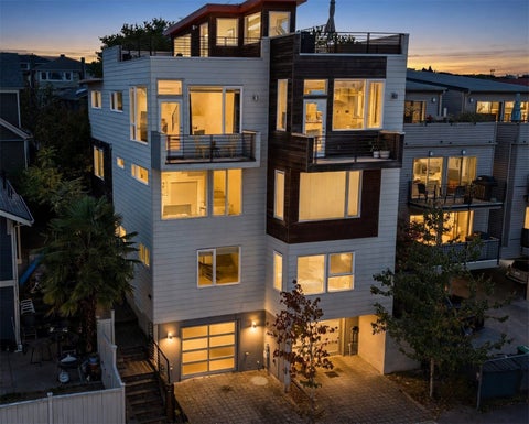 Photo of 104 -A 19th AVE E, Seattle, WA 98112 (MLS # 2584243)