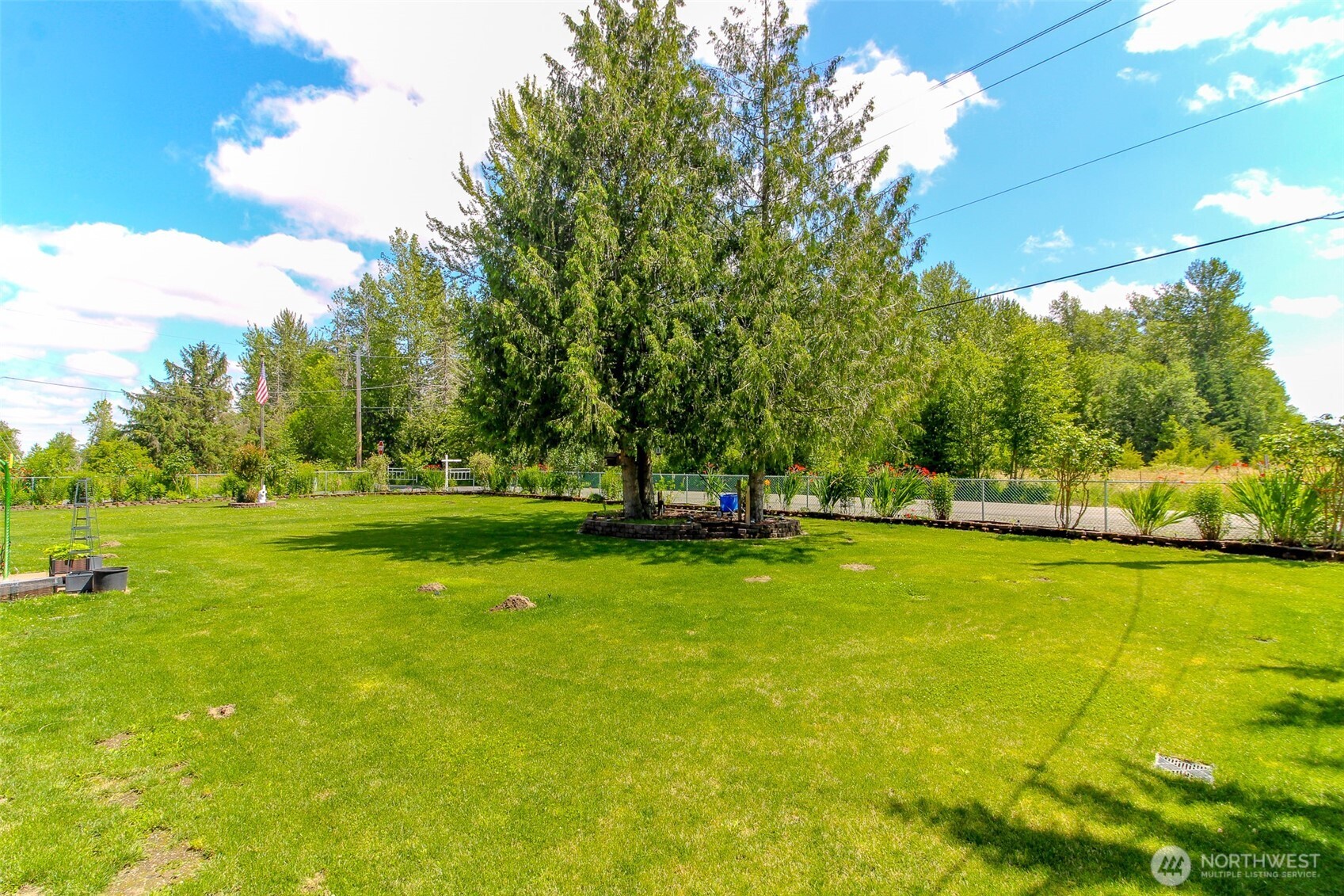 27716 Entwhistle Road E