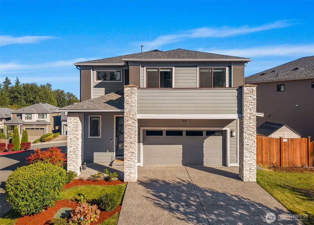 Photo of 20627 Richmond Road, Bothell, WA 98012 (MLS # 2424107)