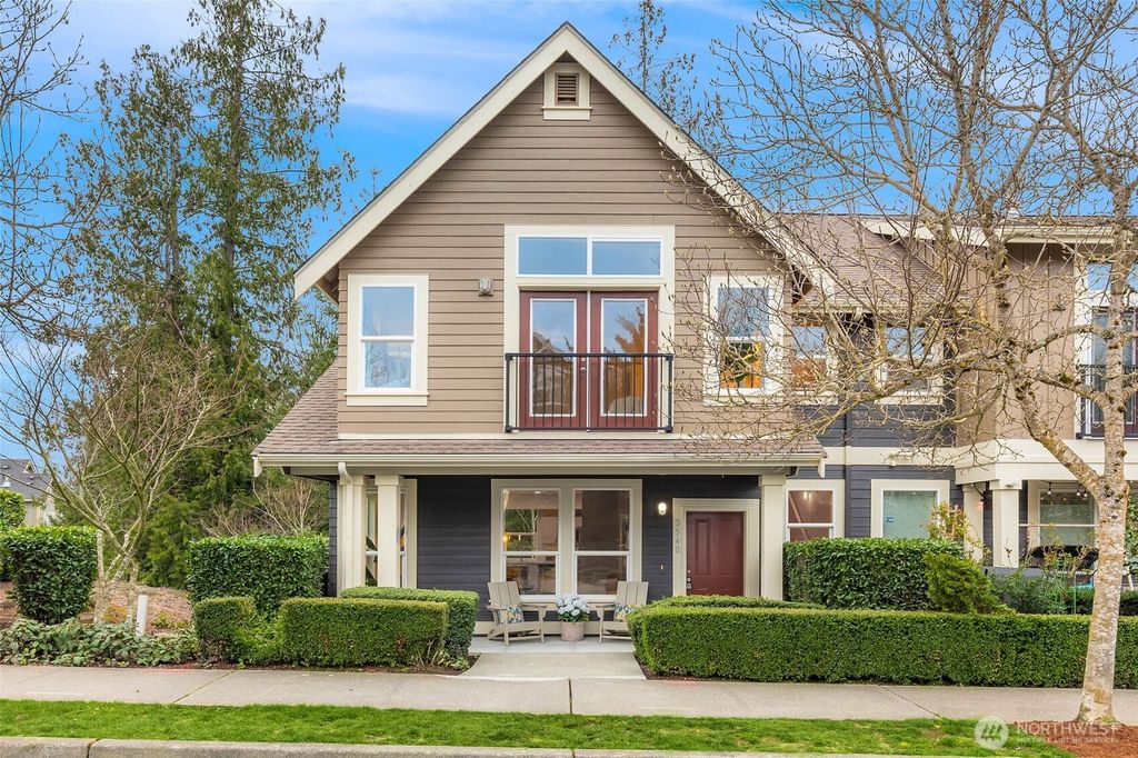 Photo of 2540 NE Magnolia Street, Issaquah, WA 98029 (MLS # 2335792)
