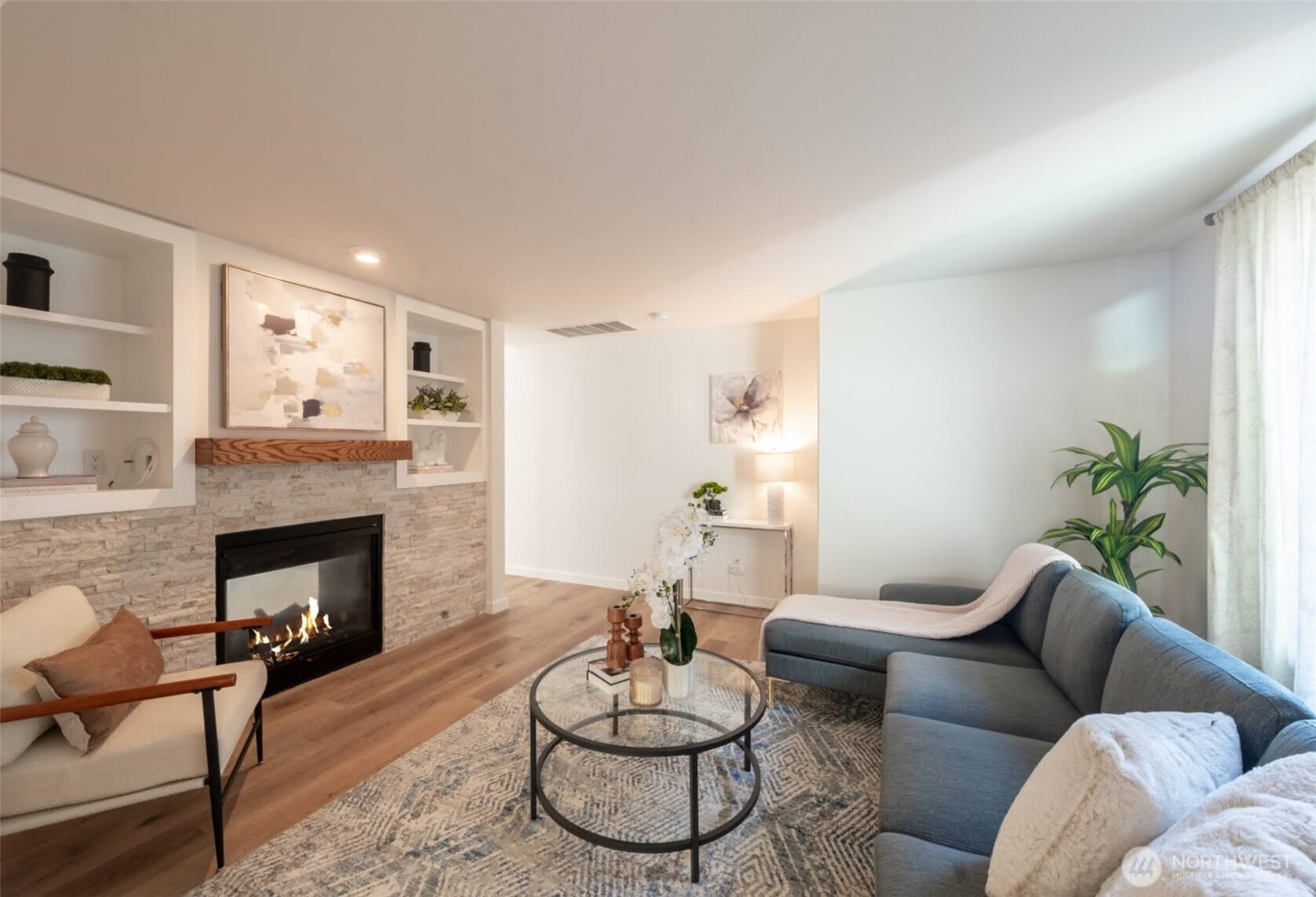 19312 76th Place NE