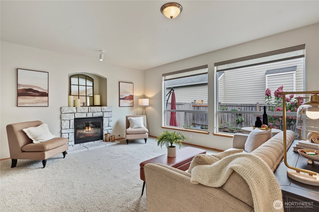 Photo of 21230 SE 273rd Place, Maple Valley, WA 98038 (MLS # 2586728)