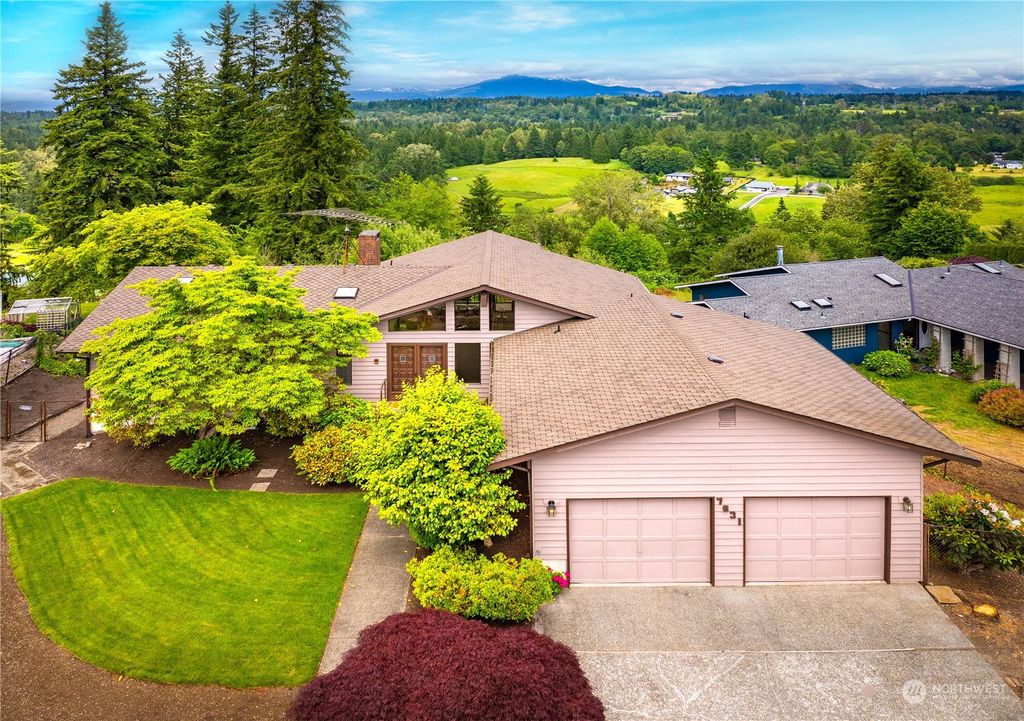 Photo of 7631 129TH DRIVE SOUTHEAST Dr, Snohomish, WA 98290 (MLS # 2250878)