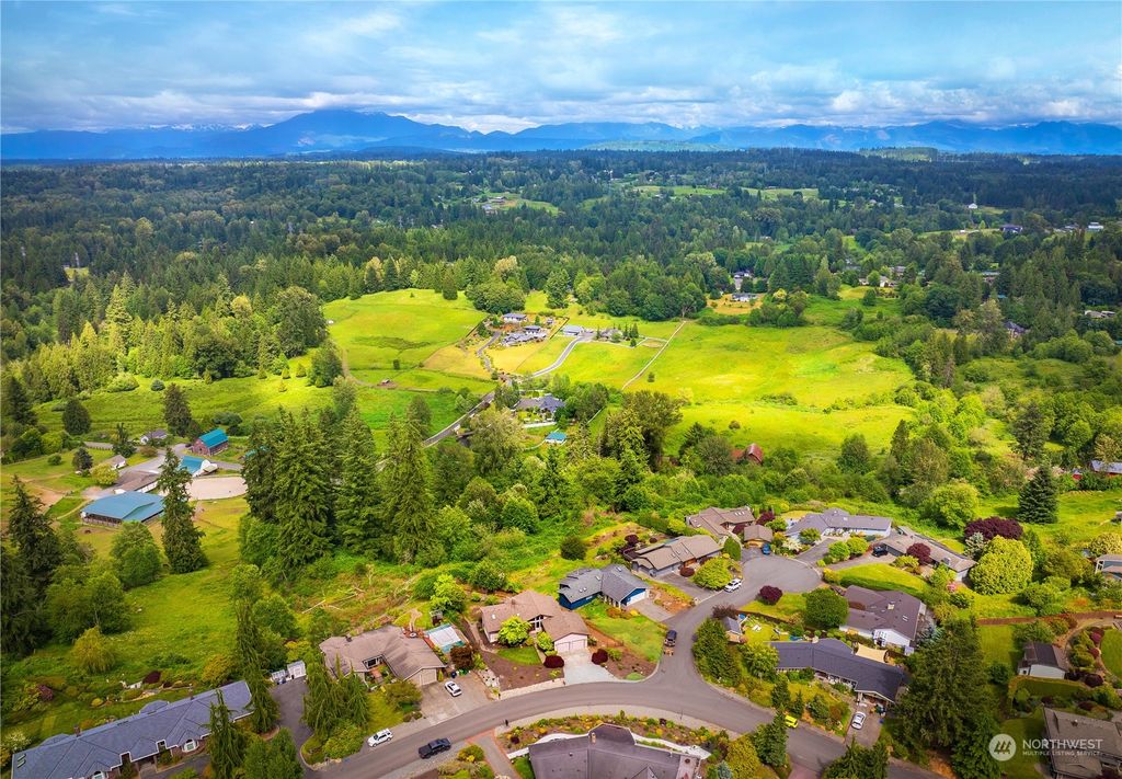 Photo of 7631 129TH DRIVE SOUTHEAST Dr, Snohomish, WA 98290 (MLS # 2250878)