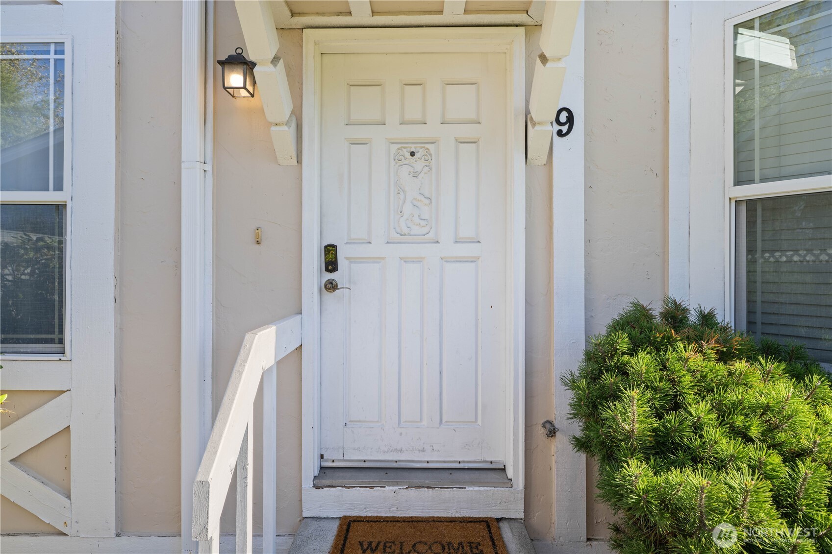 2621 Mountain View Avenue W 9B