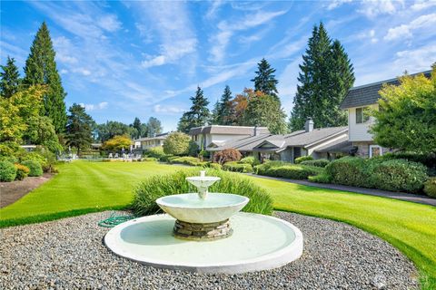 Photo of 17050 Northup Way Way #5, Bellevue, WA 98008 (MLS # 2488386)