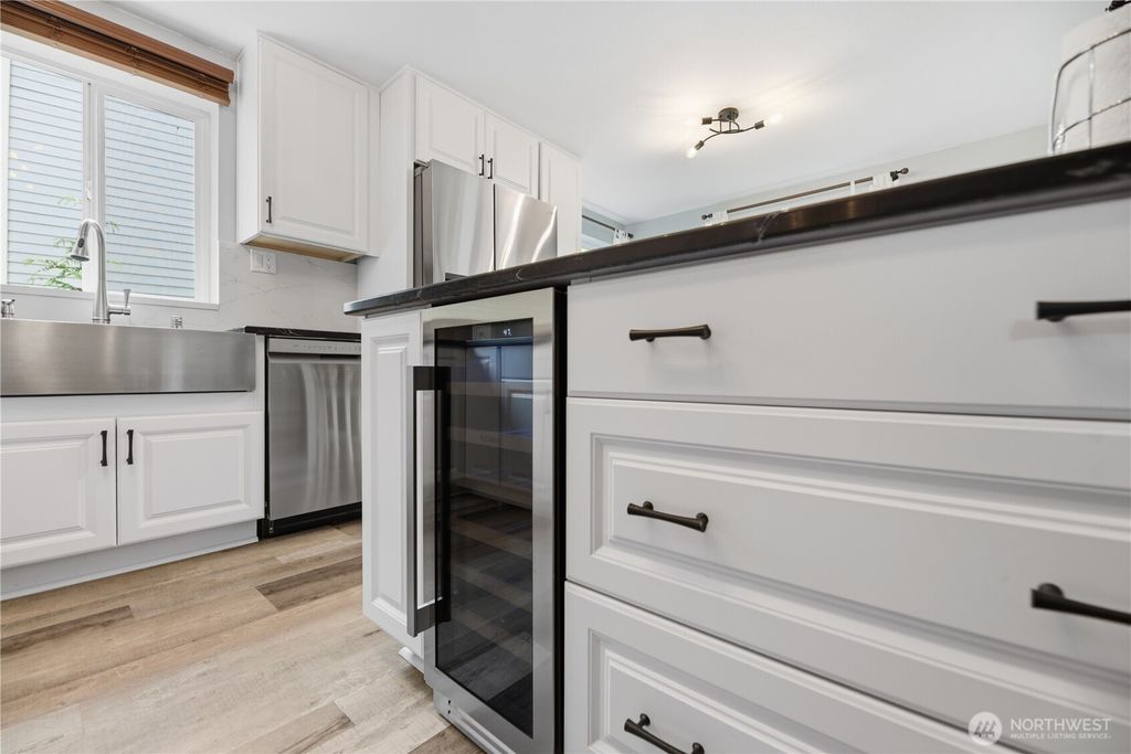 Photo of 2721 NE 195th Street #3, Lake Forest Park, WA 98155 (MLS # 2521420)