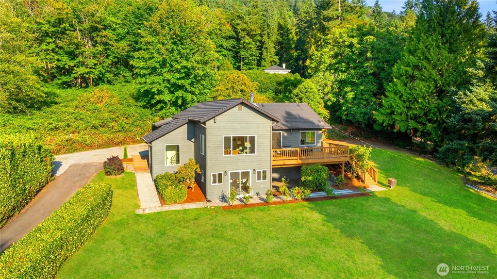 Photo of 16126 Tiger Mountain Road SE, Issaquah, WA 98027 (MLS # 2432101)