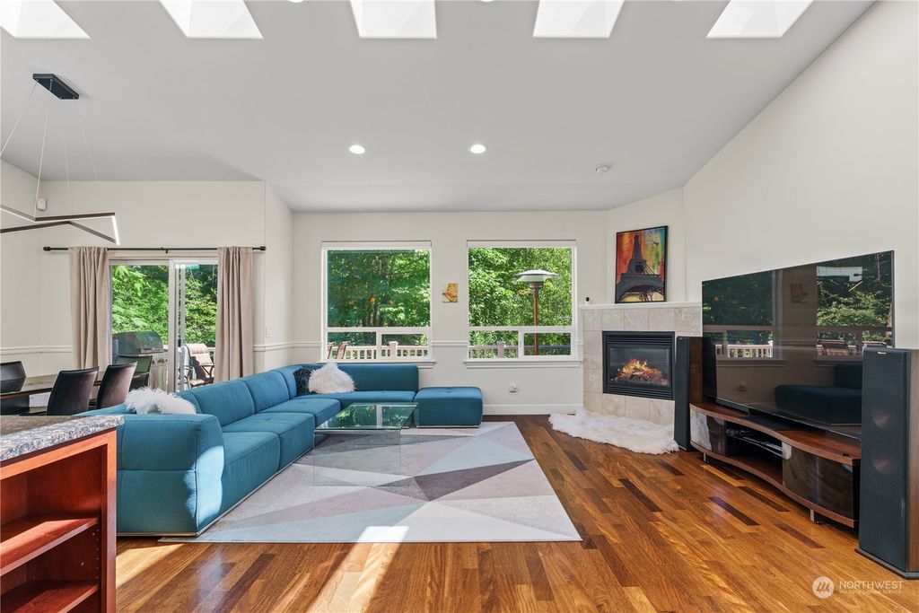 Photo of 5008 151st Avenue SE, Bellevue, WA 98006 (MLS # 2149346)