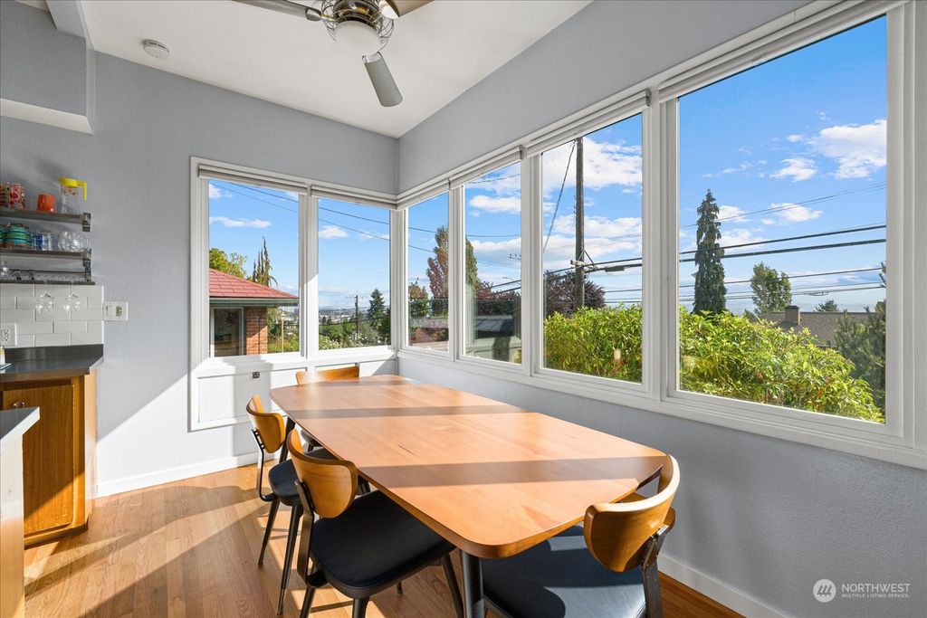 Photo of 3618 Federal Avenue, Everett, WA 98201 (MLS # 2230141)
