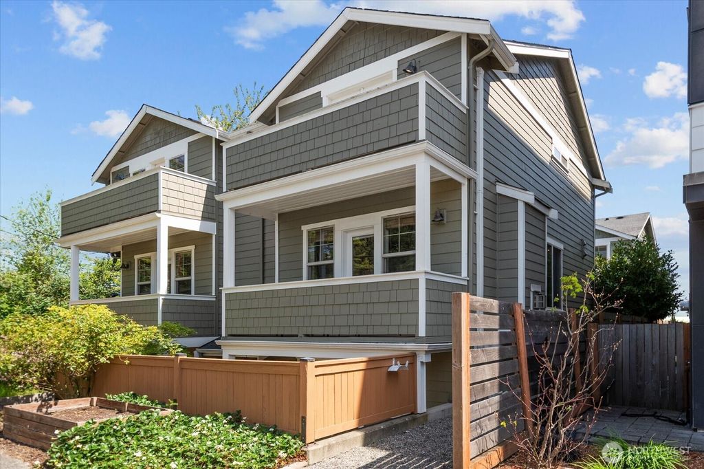 Photo of 4429 41st Avenue SW #B, Seattle, WA 98116 (MLS # 2518047)