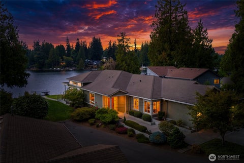 Photo of 15922 E Shore Drive DR, Lynnwood, WA 98087 (MLS # 2587002)