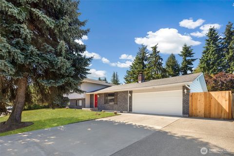 Photo of 9116 10th Avenue SE, Everett, WA 98208 (MLS # 2414400)