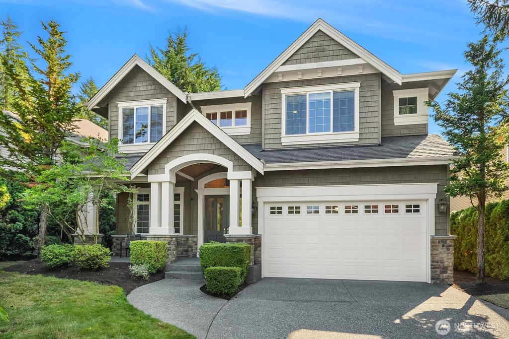 Photo of 2098 211th Place SE, Sammamish, WA 98075 (MLS # 2438173)