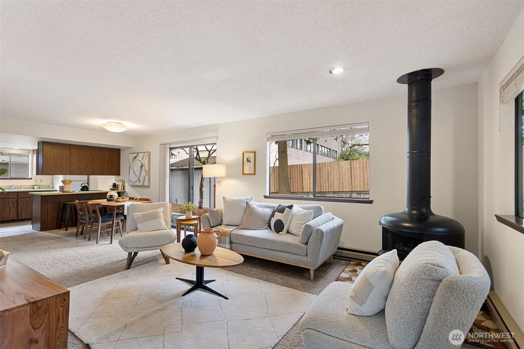 Photo of 9545 Interlake Avenue N, Seattle, WA 98103 (MLS # 2493732)