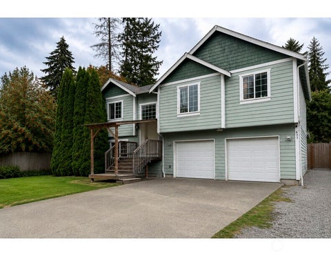 Photo of 627 Brookdale Road E, Tacoma, WA 98445 (MLS # 2576479)