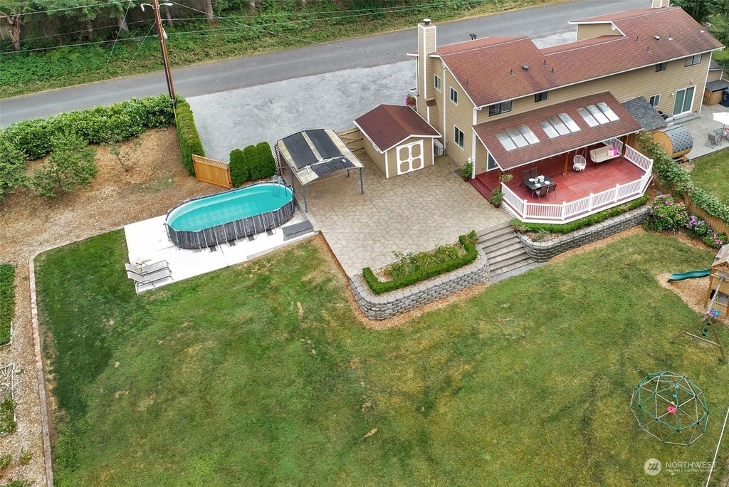 Photo of 16006 73rd Drive SE #B, Snohomish, WA 98296 (MLS # 2020622)