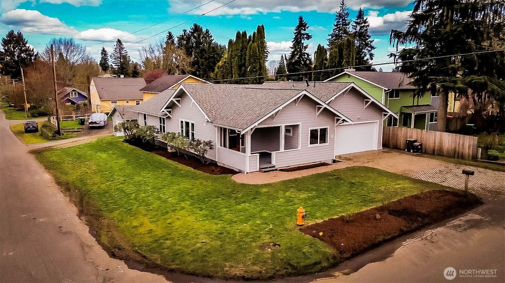 Photo of 926 TULLIS Street NE, Olympia, WA 98506 (MLS # 2493284)